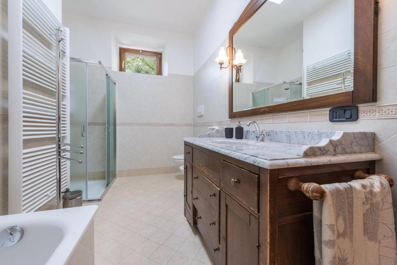 Appartamento Ania Vista Castello Tenno Ngoại thất bức ảnh