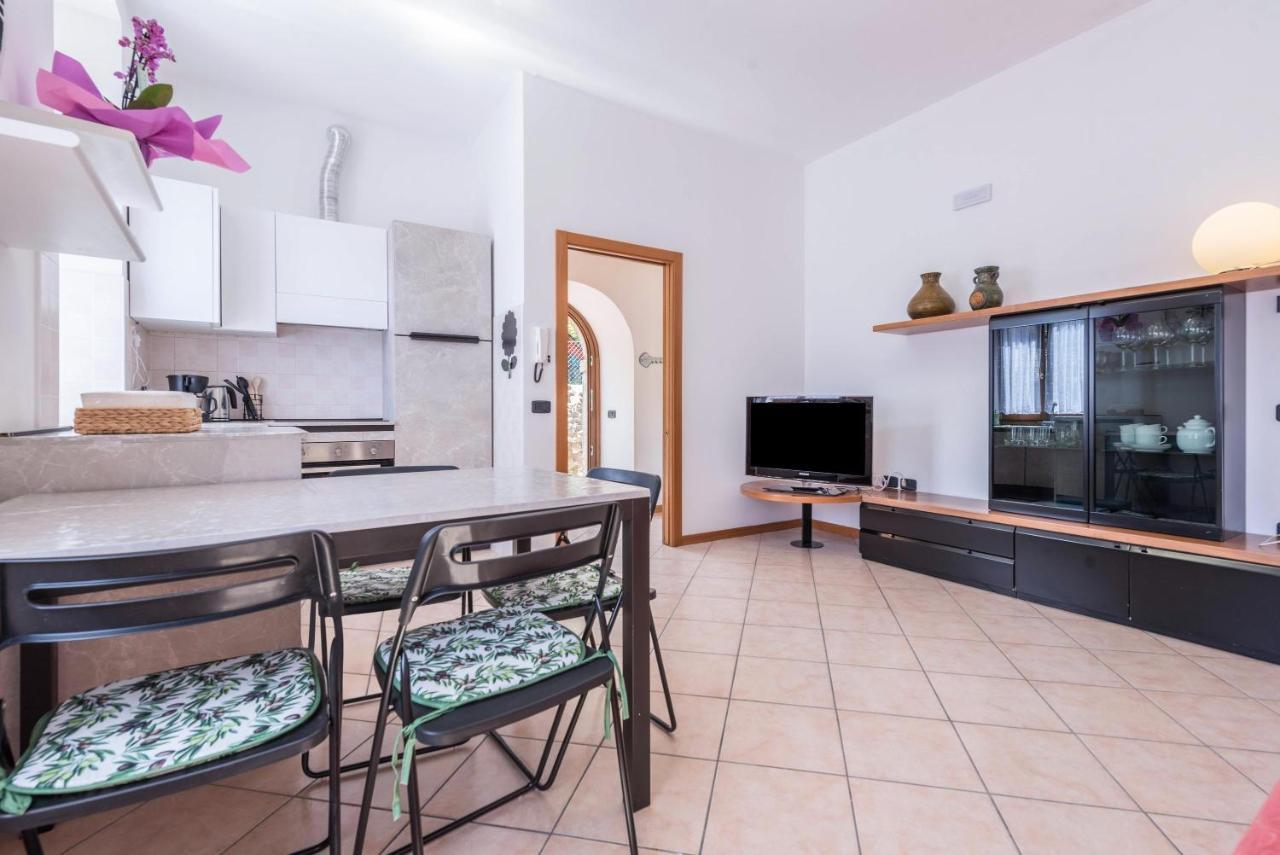 Appartamento Ania Vista Castello Tenno Ngoại thất bức ảnh
