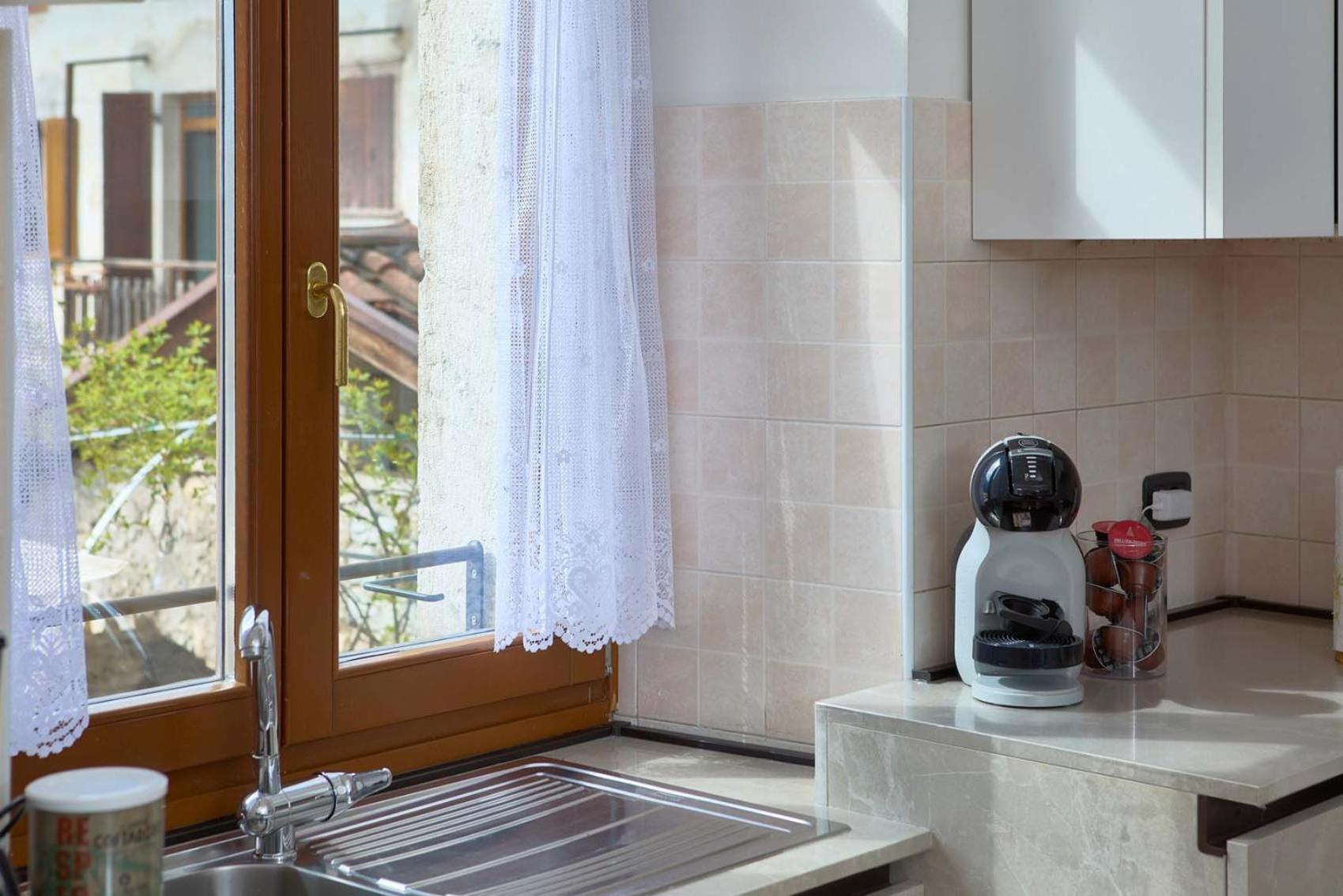 Appartamento Ania Vista Castello Tenno Ngoại thất bức ảnh